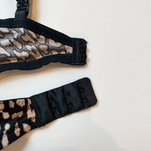 NWOT Victoria's Secret Bra 34DD Unlined Demi Leopard B1458 - Picture 5 of 8